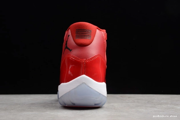 RetroGym 378037-623 Jordan Air 11 Red 0712